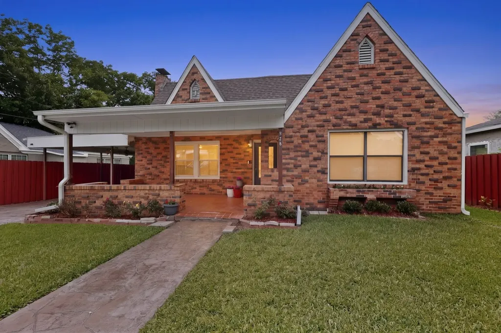 926 S Kennedy Avenue Tyler TX 75701