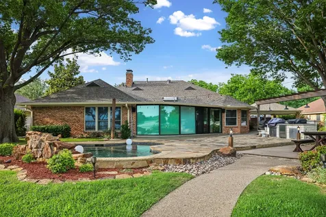 14 Victoria Drive Rowlett TX 75088