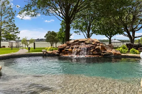 14 Victoria Drive Rowlett TX 75088