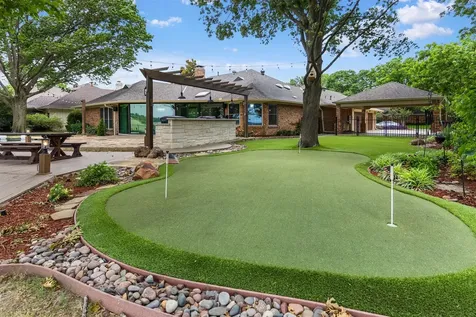 14 Victoria Drive Rowlett TX 75088