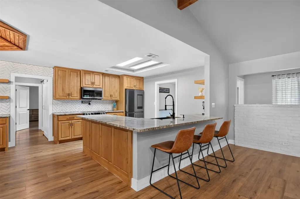 9681 County Road 4091 Scurry TX 75158