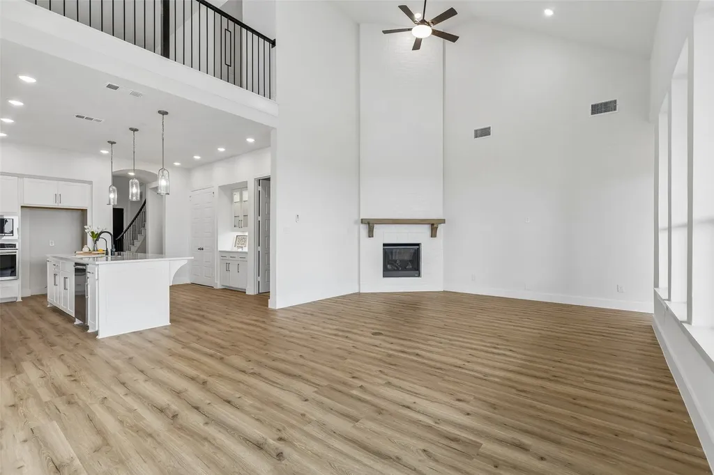 1729 Boxwood Row Drive Aubrey TX 76227