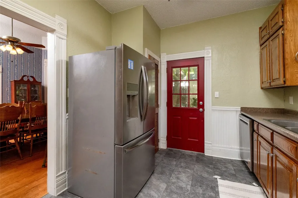 412 W Josephine Street Weatherford TX 76086