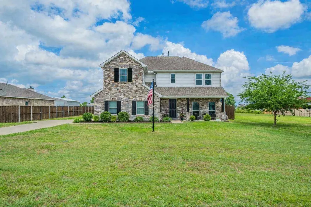 14797 County Road 489 Nevada TX 75173