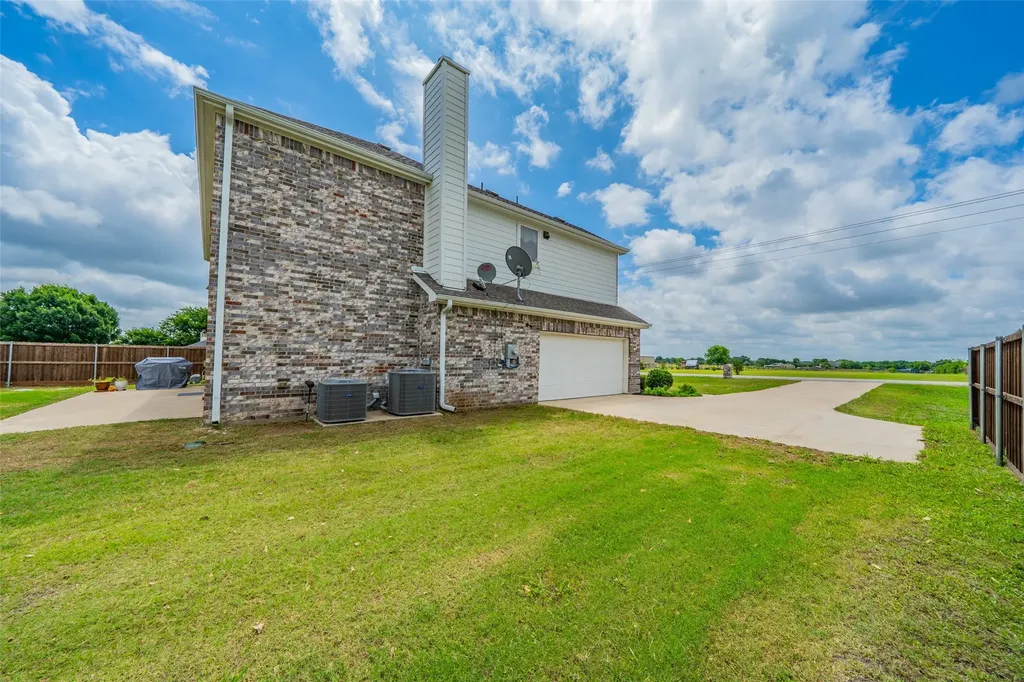 14797 County Road 489 Nevada TX 75173