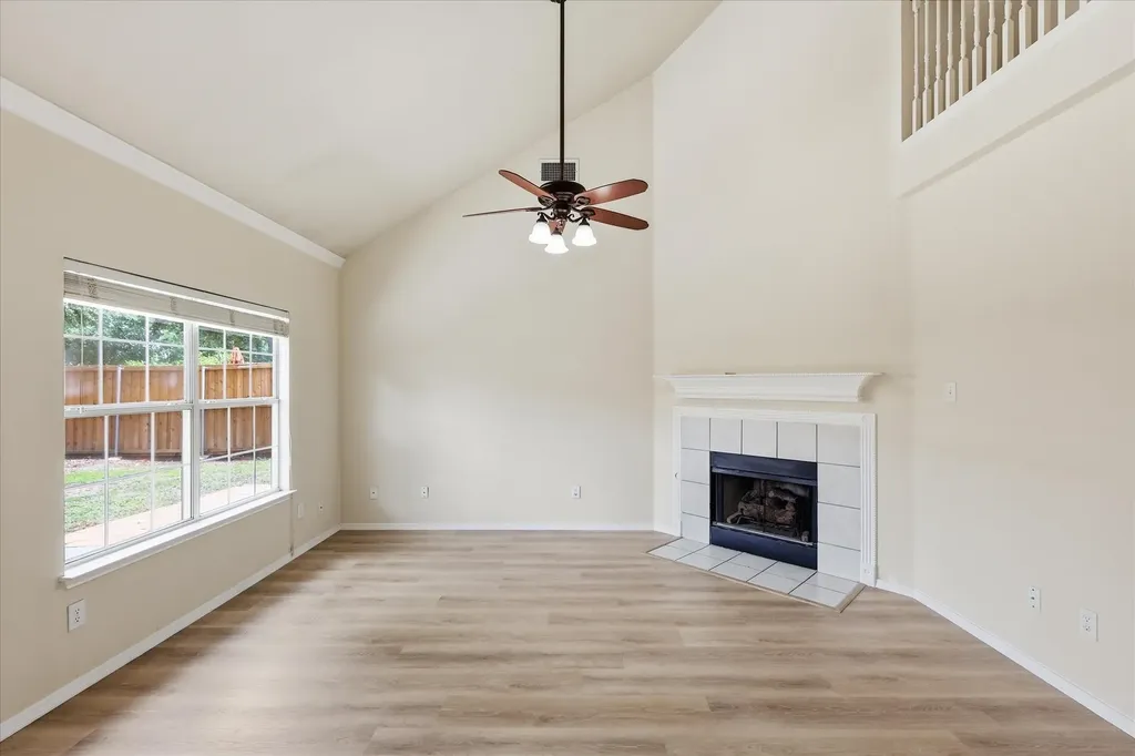 105 Dorsett Drive Irving TX 75063