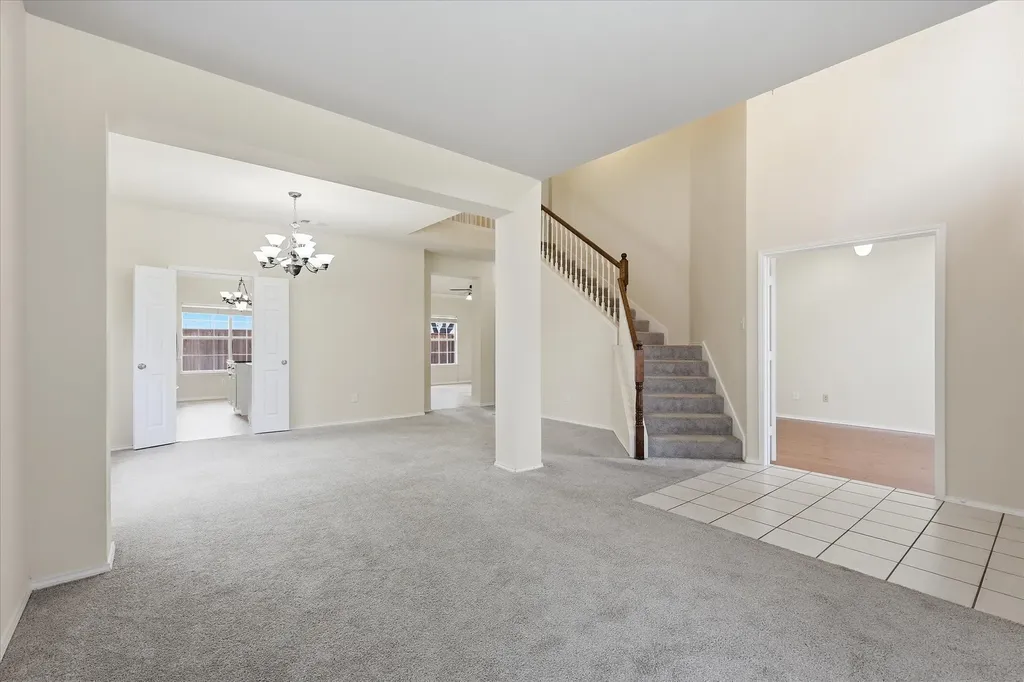 105 Dorsett Drive Irving TX 75063