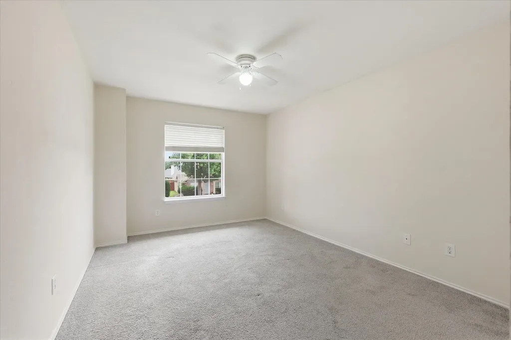 105 Dorsett Drive Irving TX 75063