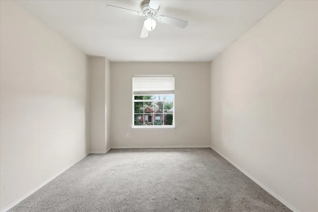 105 Dorsett Drive Irving TX 75063
