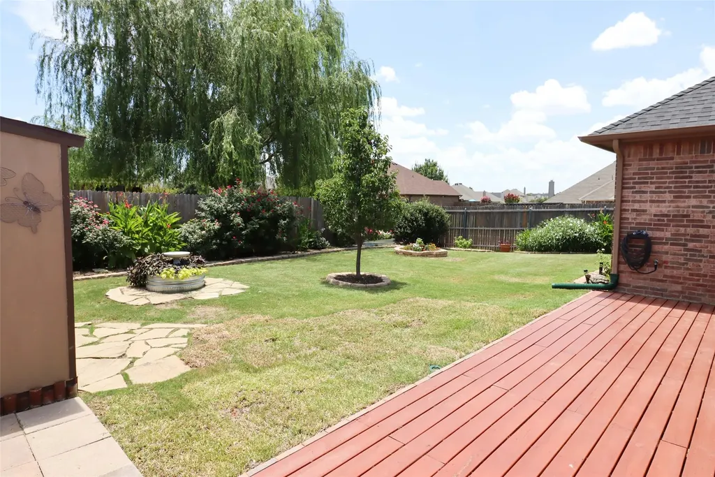754 Peach Lane Burleson TX 76028