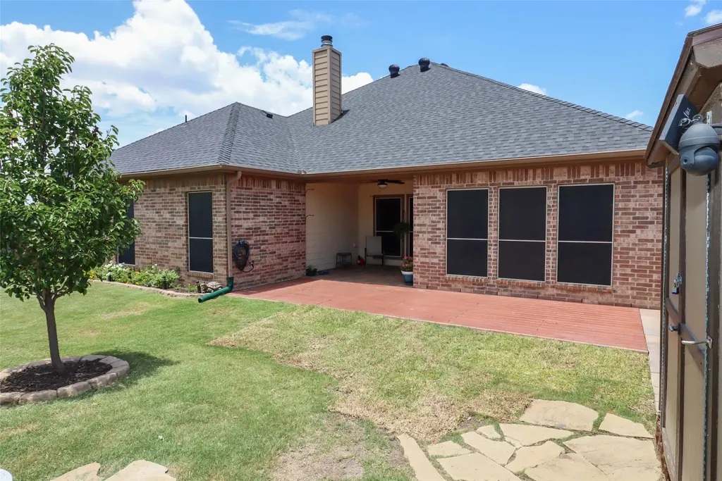 754 Peach Lane Burleson TX 76028
