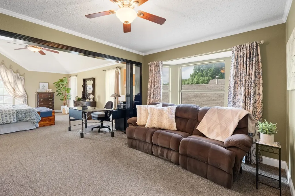 6000 Red Fern Drive Arlington TX 76001