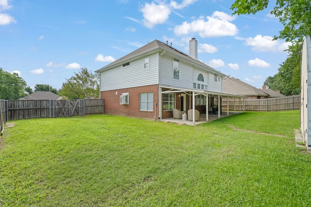 6000 Red Fern Drive Arlington TX 76001
