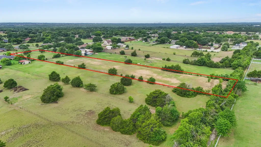 222 Lariat Trail Ovilla TX 75154