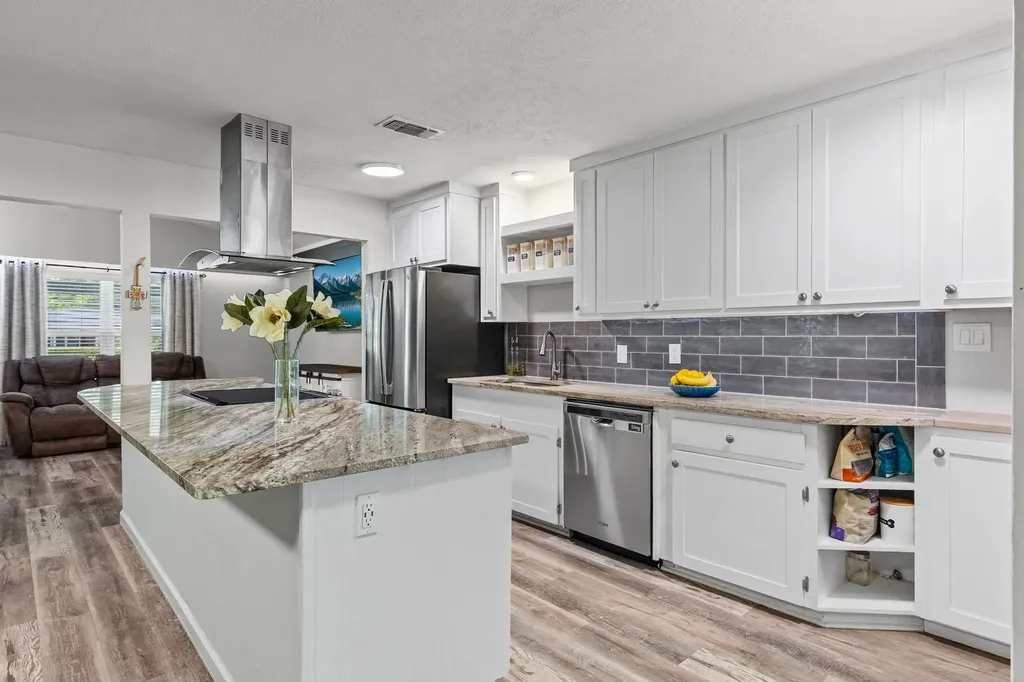 3007 Tanglewood Drive Commerce TX 75428