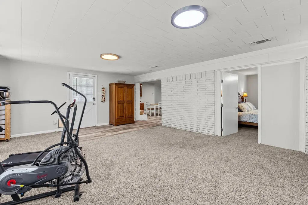 3007 Tanglewood Drive Commerce TX 75428