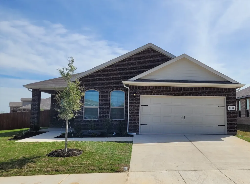 5201 Petal Meadows Drive Fort Worth TX 76179
