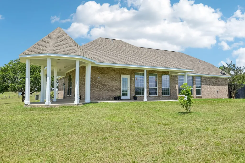 Powell TX, 346 SE County Road 0090