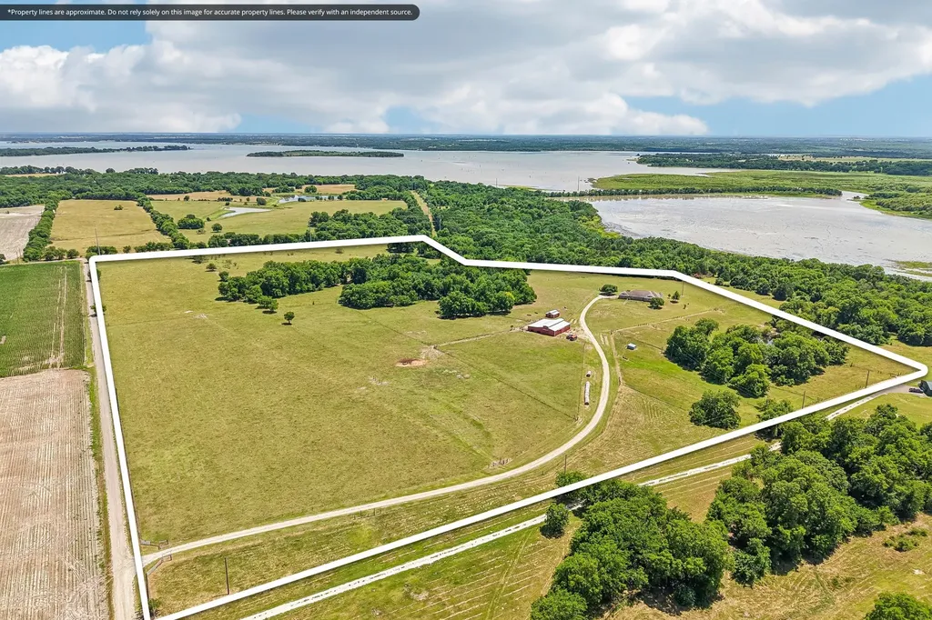 346 SE County Road 0090 Powell TX 75153