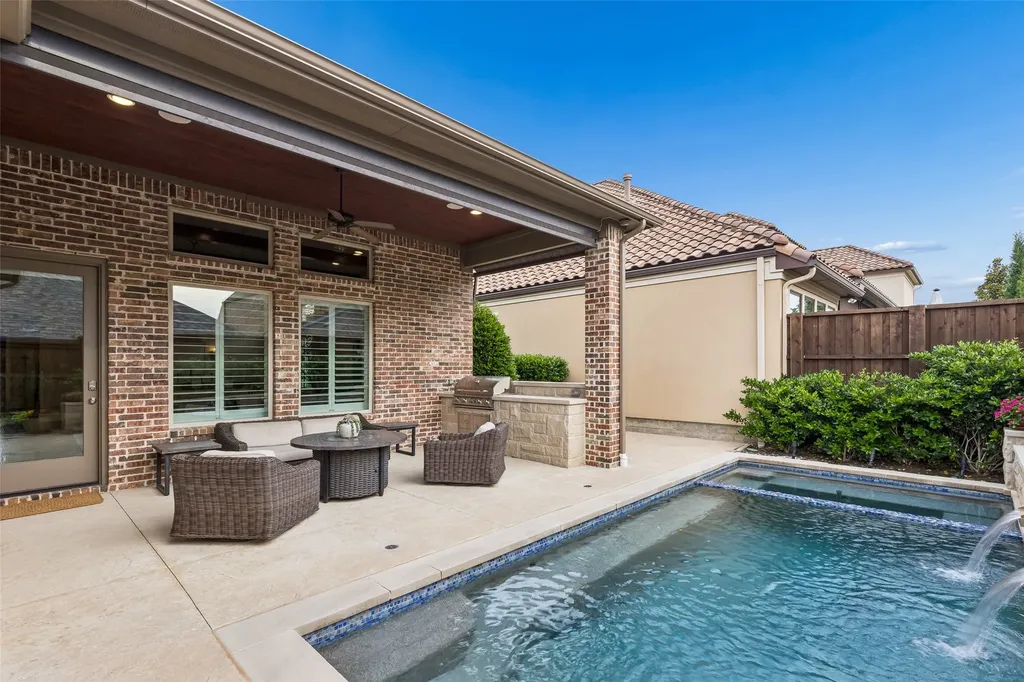 6611 Compton Court Frisco TX 75034