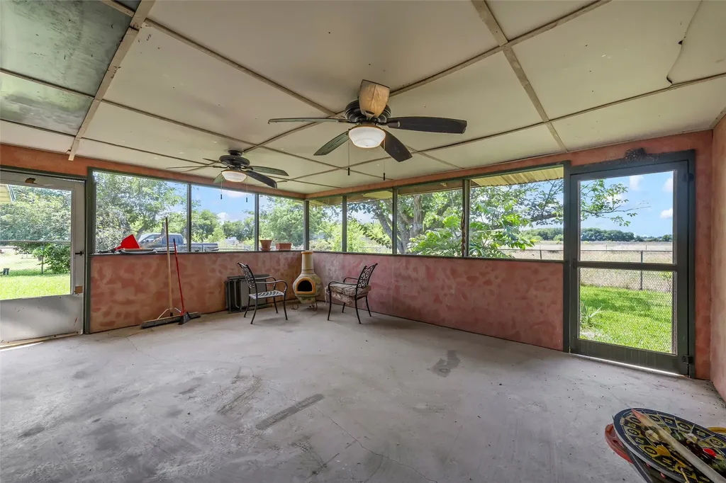 17590 State Highway 317 Moody TX 76557