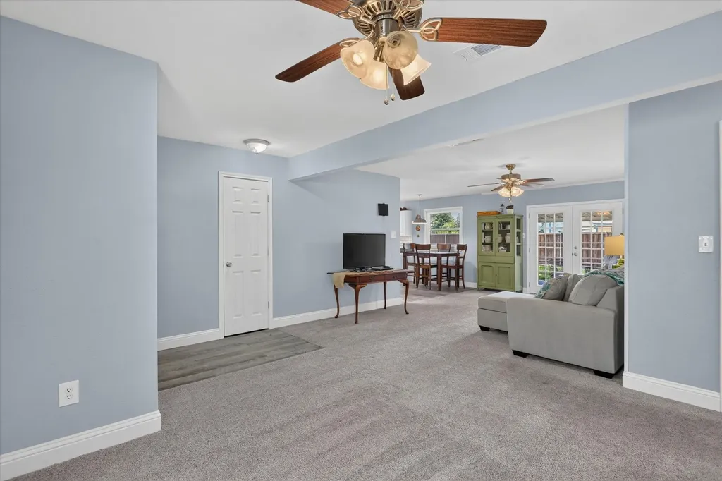 6200 Lalagray Lane Watauga TX 76148