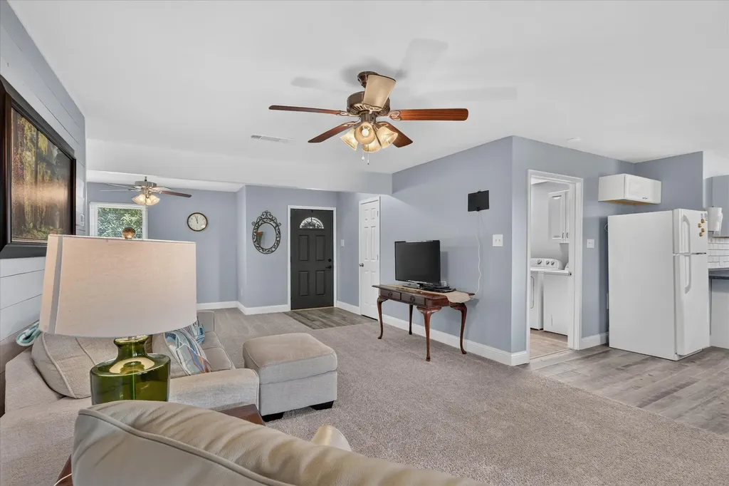 6200 Lalagray Lane Watauga TX 76148
