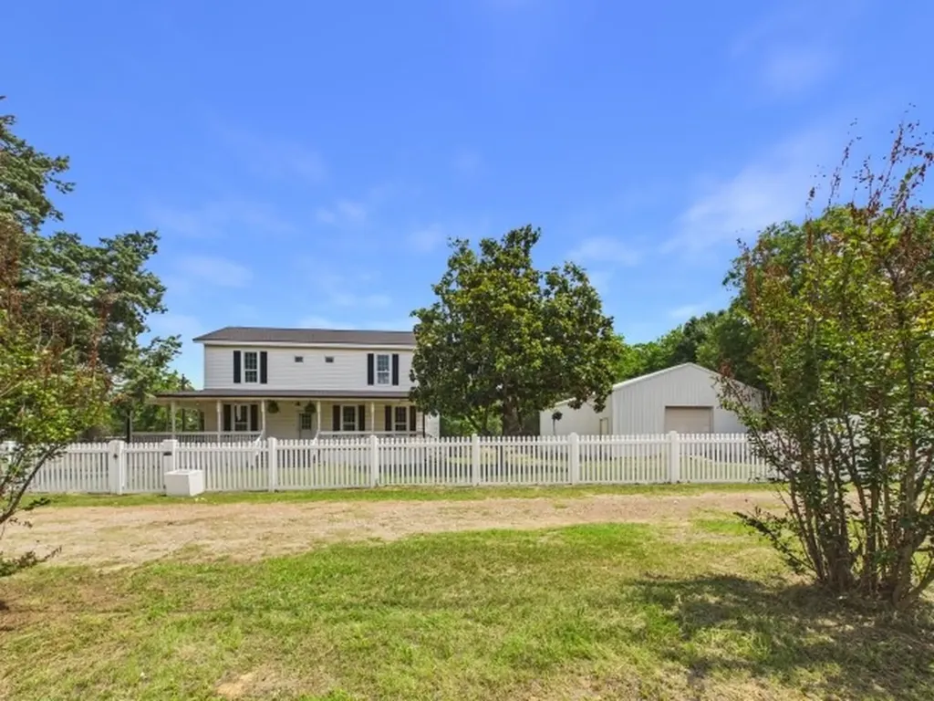 7574 State Highway 64 Ben Wheeler TX 75754