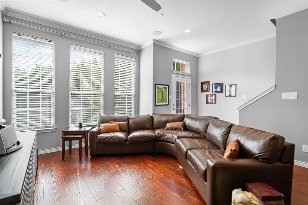 15743 Spectrum Drive Addison TX 75001