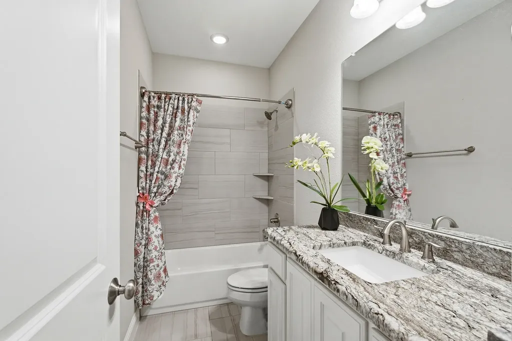 6712 Bermuda Avenue Mckinney TX 75070