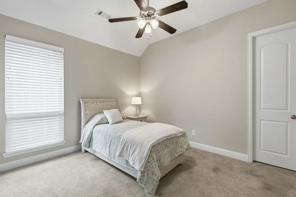 6712 Bermuda Avenue Mckinney TX 75070