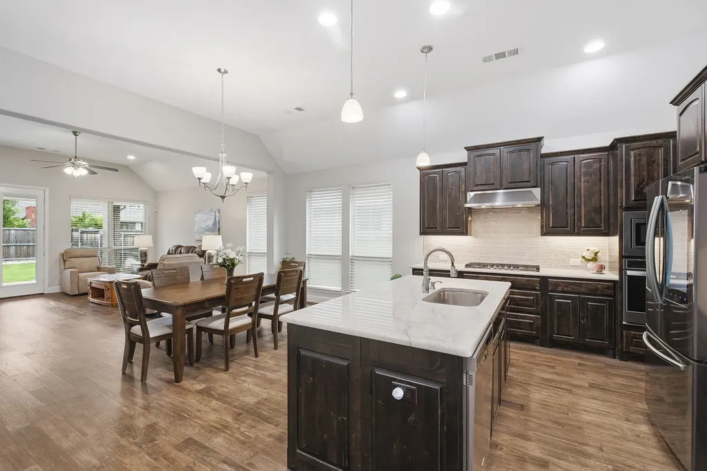 6712 Bermuda Avenue Mckinney TX 75070