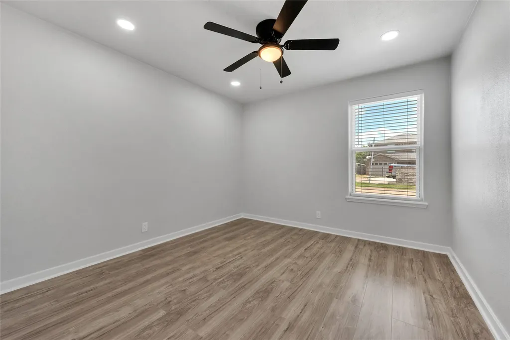 1300 E Fogg Street Fort Worth TX 76115