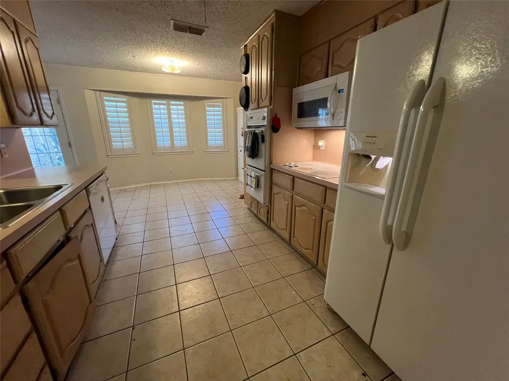 5207 Apache Court De Cordova TX 76049