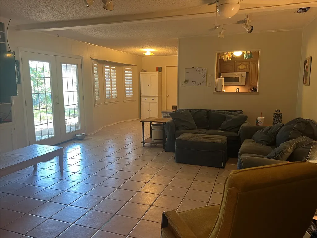 5207 Apache Court De Cordova TX 76049
