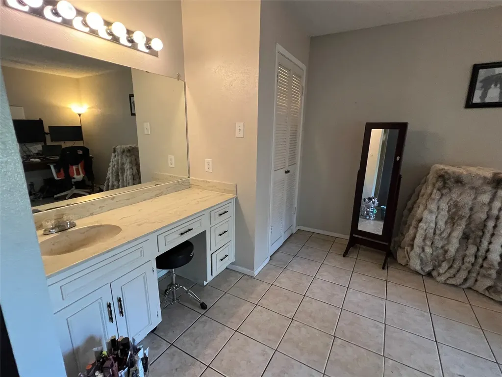 5207 Apache Court De Cordova TX 76049