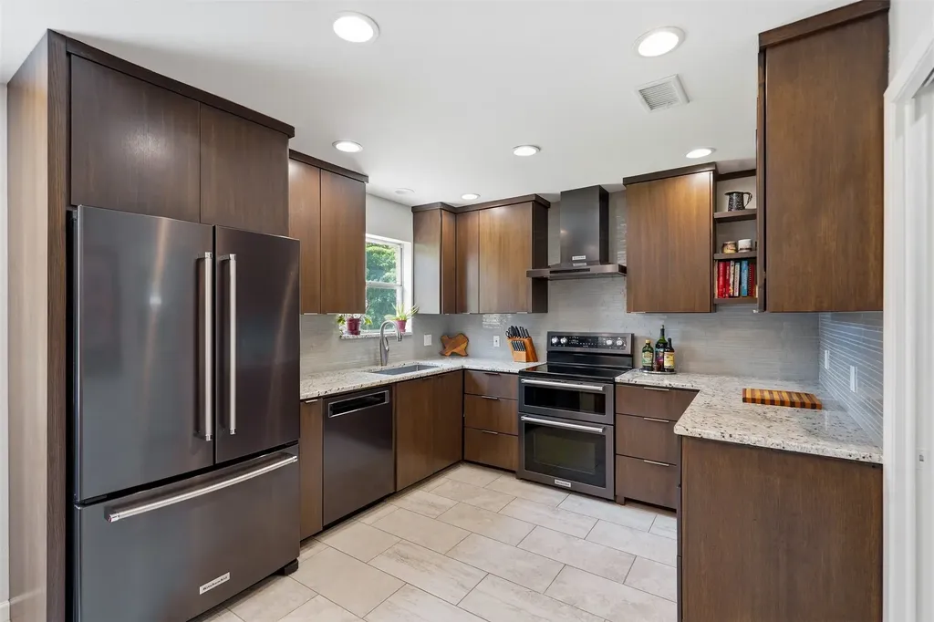 6370 Wilton Drive Fort Worth TX 76133