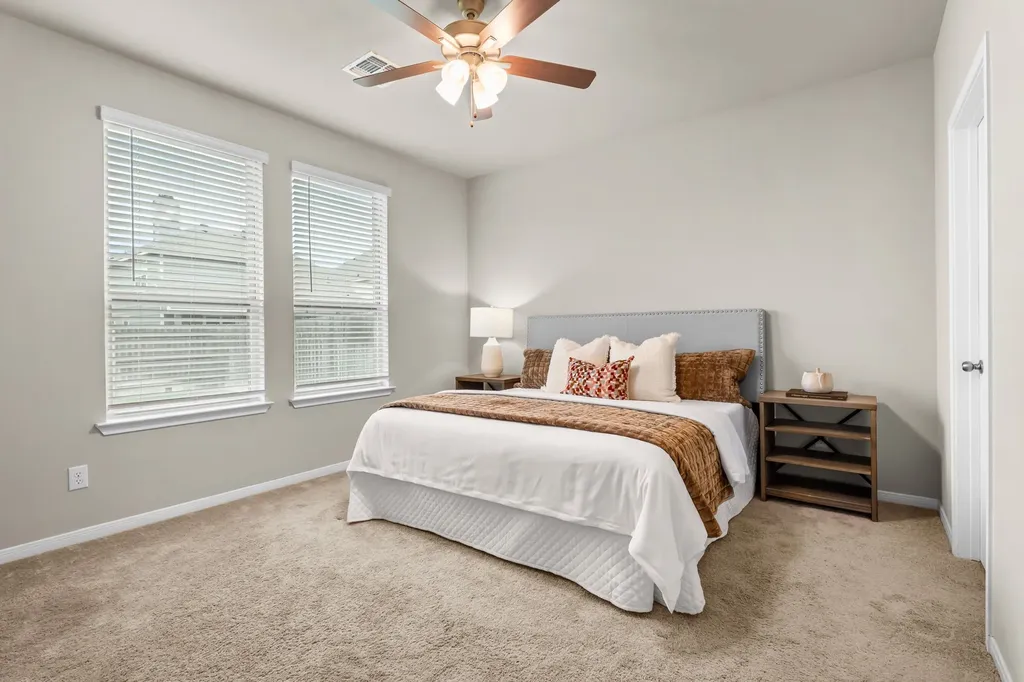 11233 Solar Street Waco TX 76655