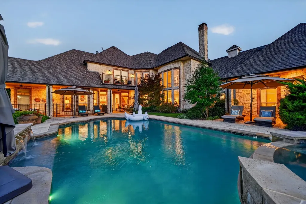 1729 Bison Meadow Lane Heath TX 75032