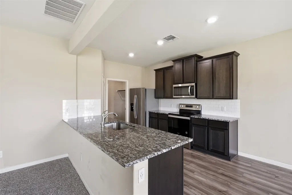 1000 Tumbleweed Trail Crowley TX 76036