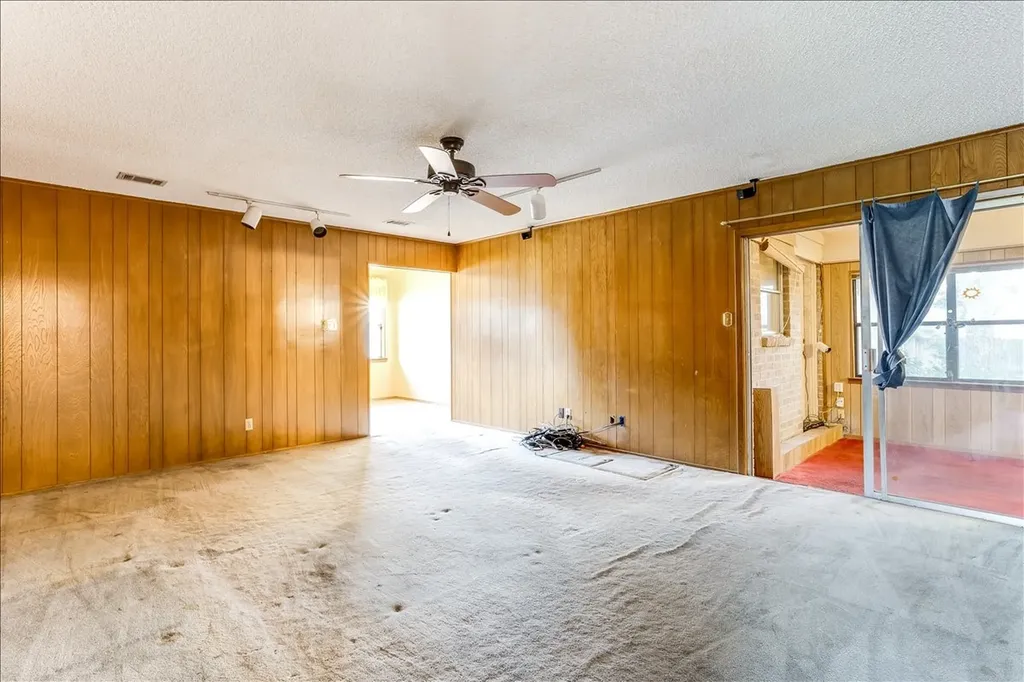 1706 Stagecoach Drive Pantego TX 76013