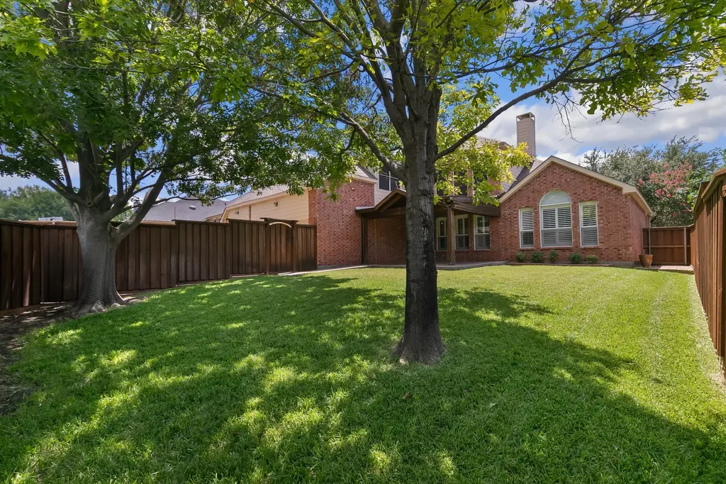 7534 Chinaberry Lane Frisco TX 75033