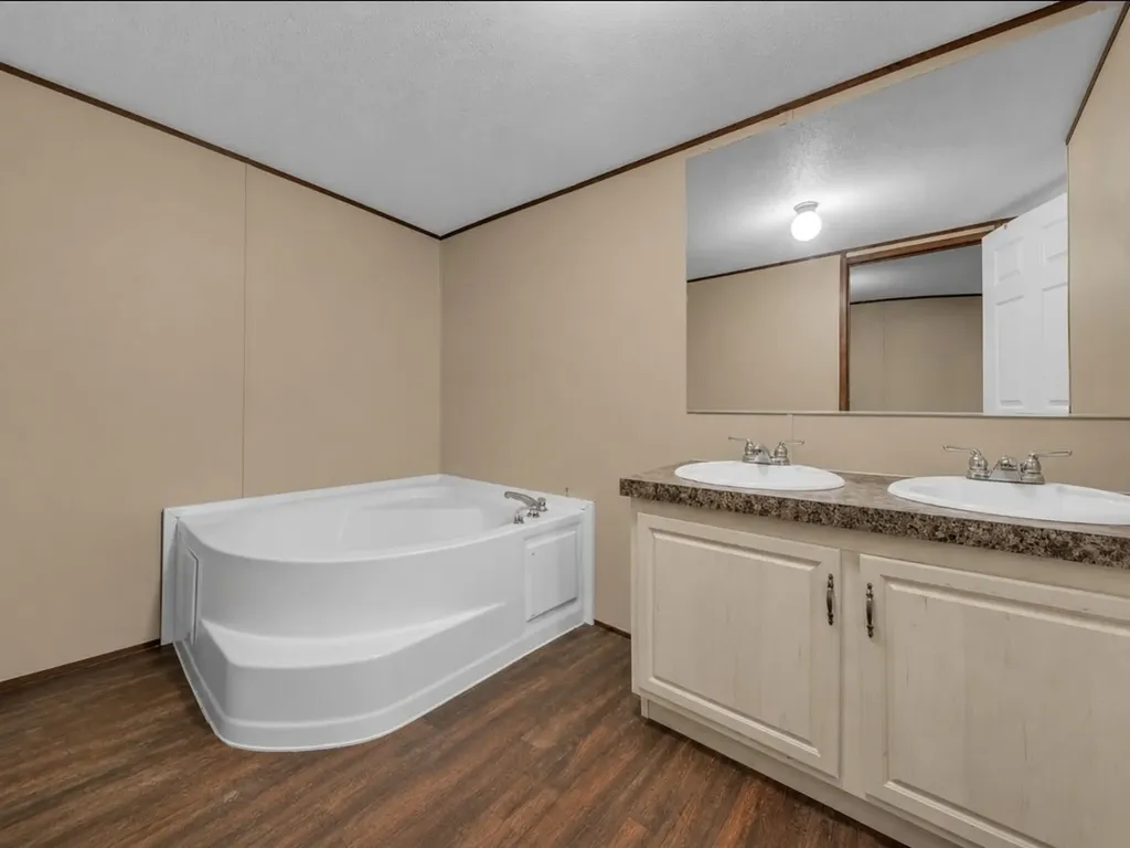 1909 Coral Road Pelican Bay TX 76020