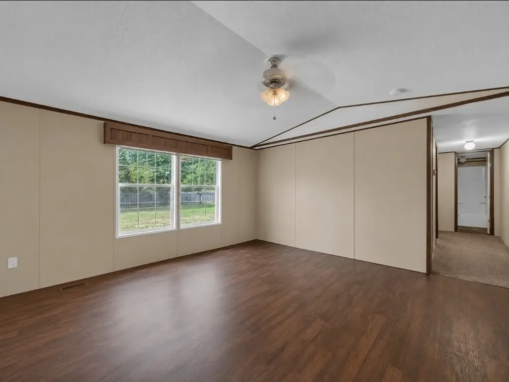 1909 Coral Road Pelican Bay TX 76020