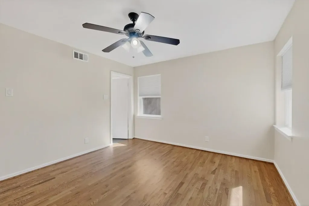 2120 Healey Drive Dallas TX 75228
