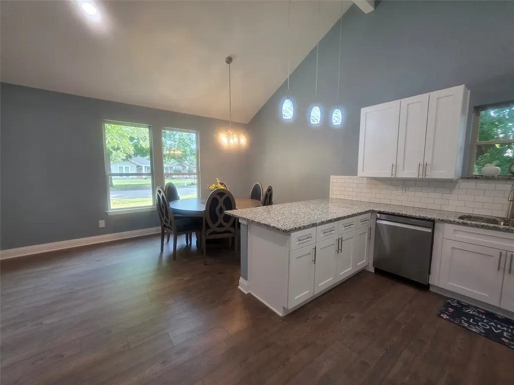 503 W Elm Street Olney TX 76374