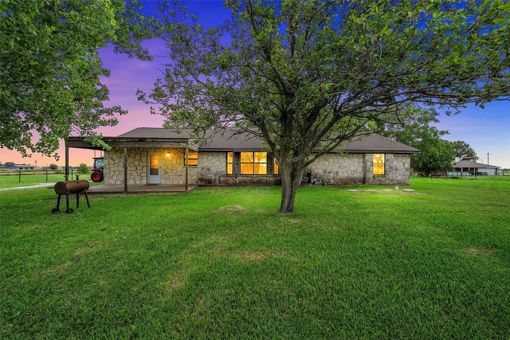 188 N Baese Road West TX 76691
