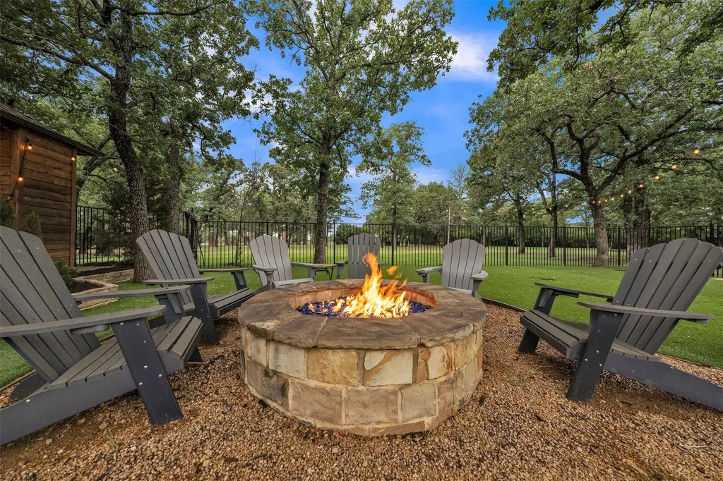 140 Eagles Peak Lane Double Oak TX 75077