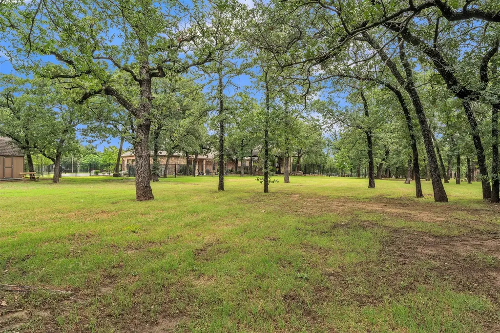 140 Eagles Peak Lane Double Oak TX 75077