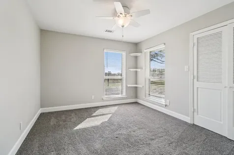 261 Meadowpark Mclendon Chisholm TX 75032
